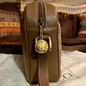 Gucci | Bags | Authentic Vintage Gucci Crossbody Bag | Poshmark Gucci | Bags | Authentic Vintage Gucci Crossbody Bag | Poshmark